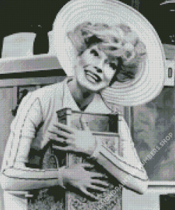 Carol Channing Hello Dolly Diamond Painting