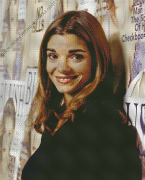 Laura San Giacomo Smiling Diamond Painting