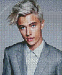 The Model Lucky Smith Diamond Painting