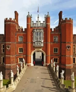 Hampton Court Diamond By Numbers