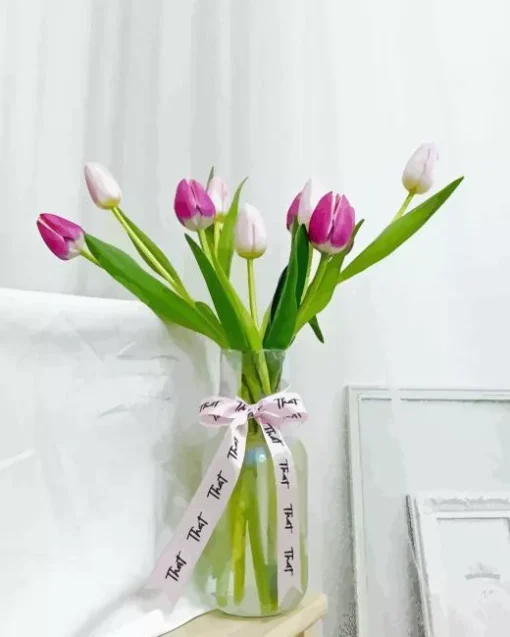 Pink tulips in vase Diamond By Numbers