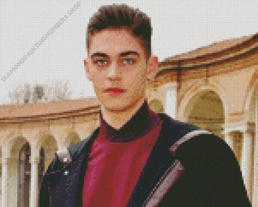 Hero Fiennes Tiffin Diamond Painting