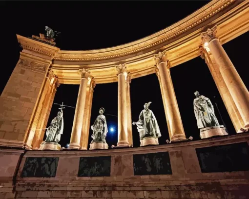 Heroes Square At Night Diamond Painting
